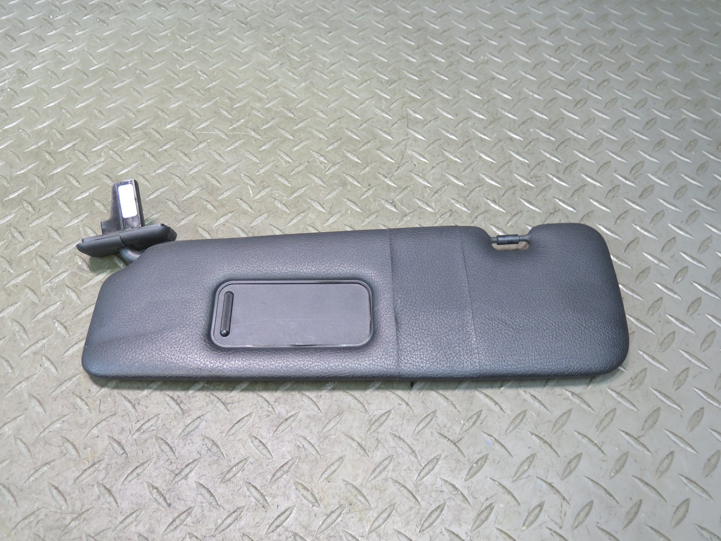 2015-2020 BMW F33 F83 M4 Convertible Set of 2 Front Left & Right Sun Visor Black