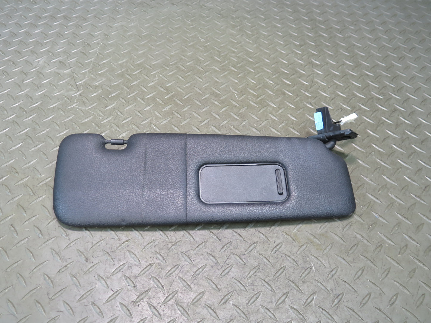 2015-2020 BMW F33 F83 M4 Convertible Set of 2 Front Left & Right Sun Visor Black