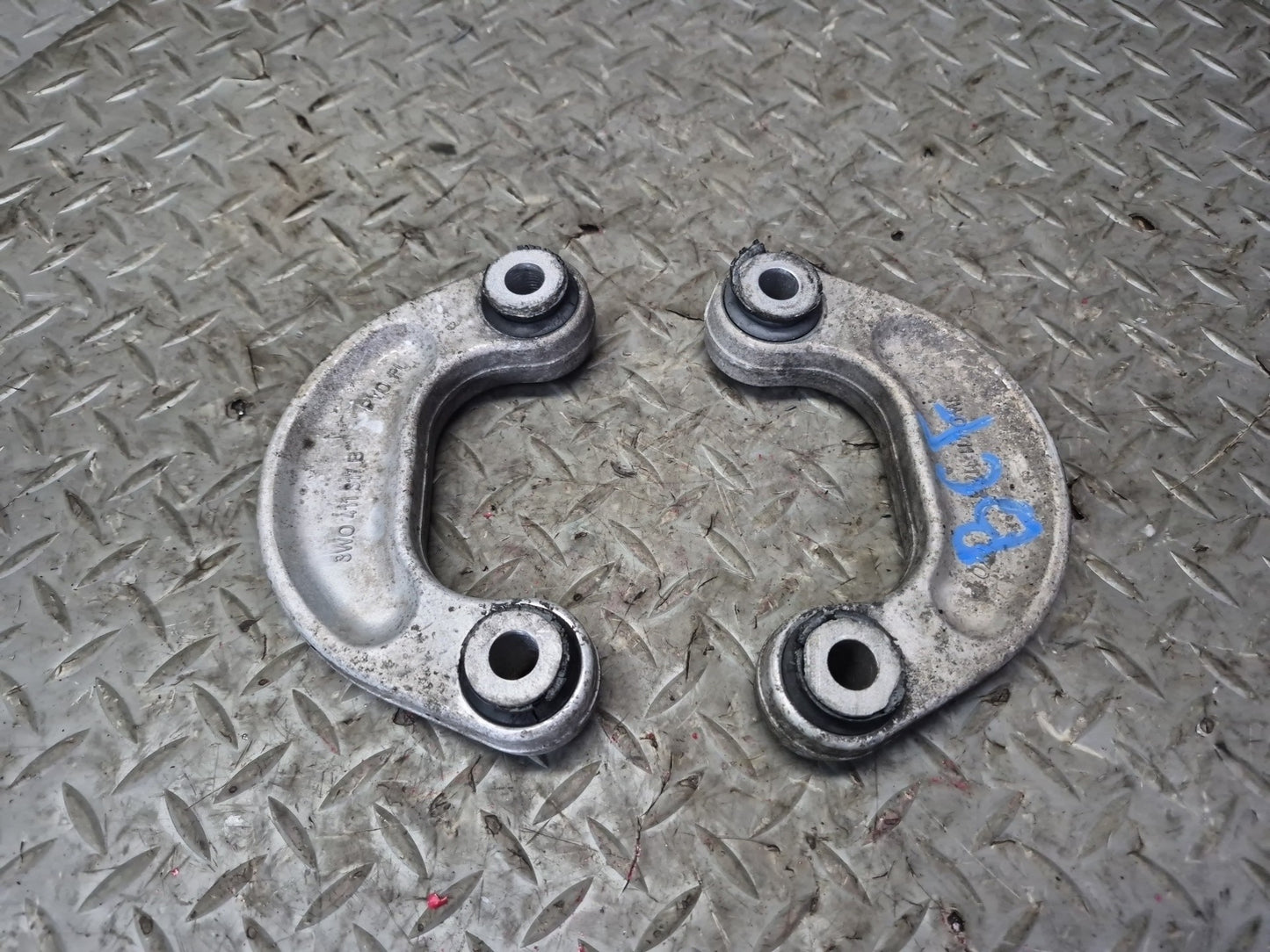 03-10 Bentley Continental GT AWD Front Left & Right Sway Bar Link Set of 2
