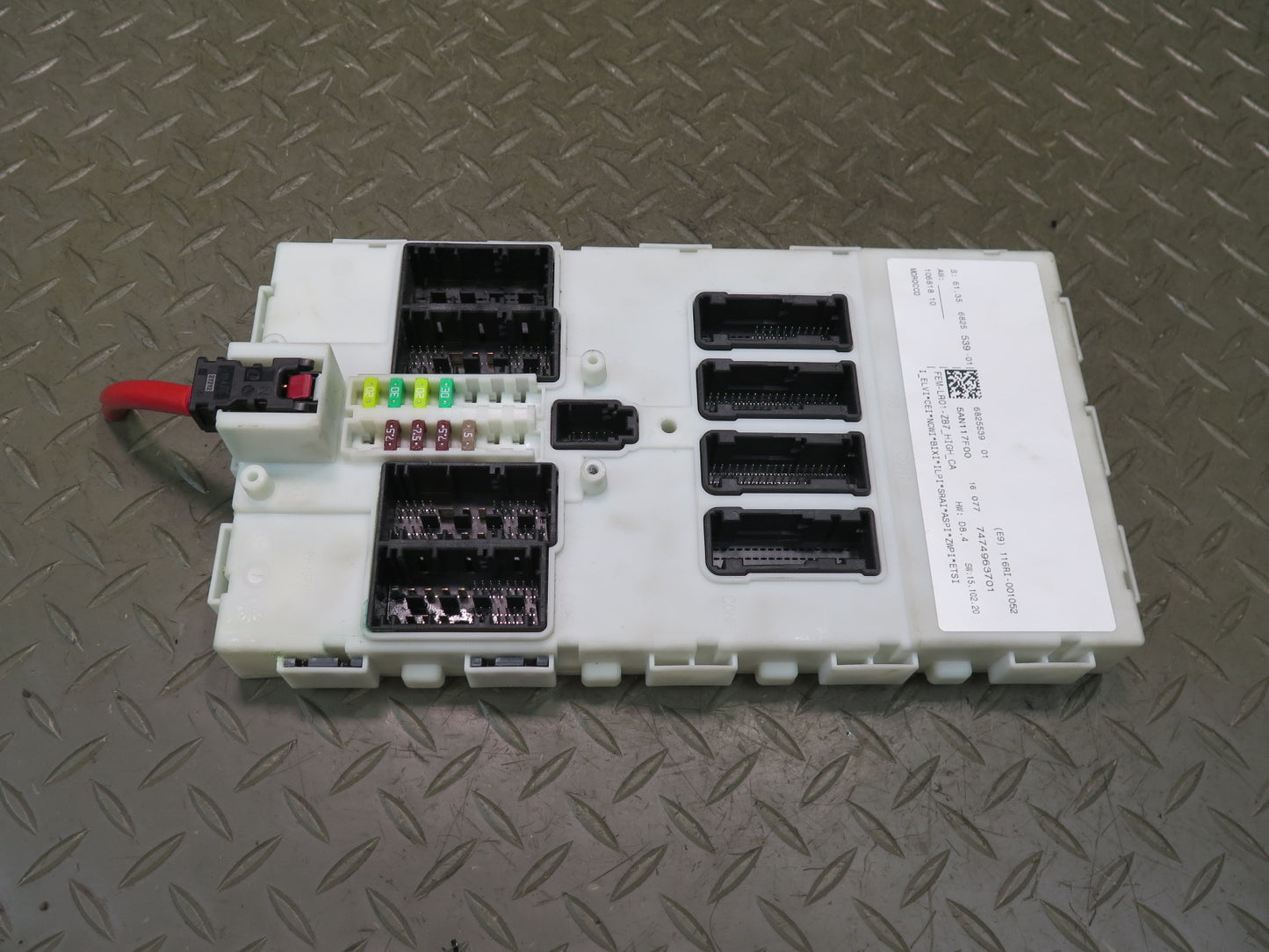 2015-2017 BMW F32 F33 F82 F83 Body Computer BCU BCM Control Module Unit 6825539