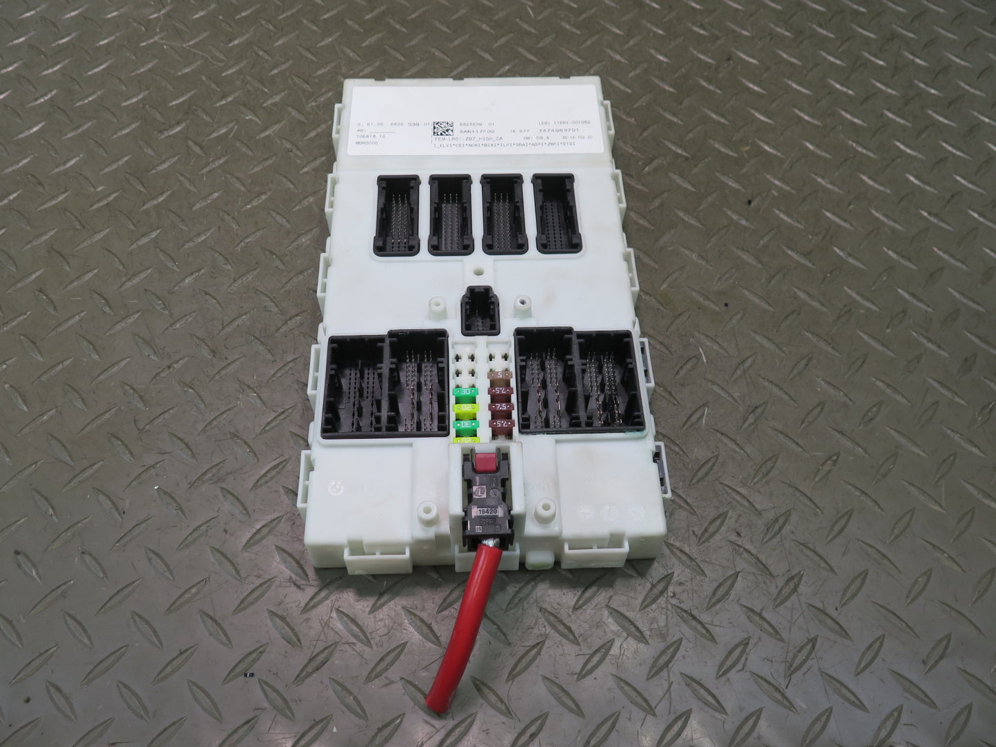 2015-2017 BMW F32 F33 F82 F83 Body Computer BCU BCM Control Module Unit 6825539