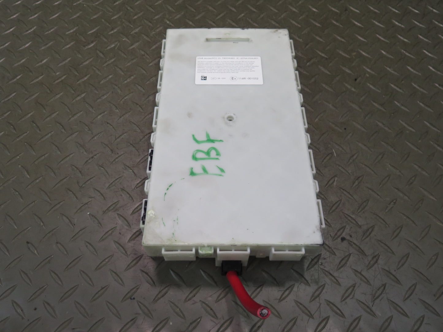 2015-2017 BMW F32 F33 F82 F83 Body Computer BCU BCM Control Module Unit 6825539
