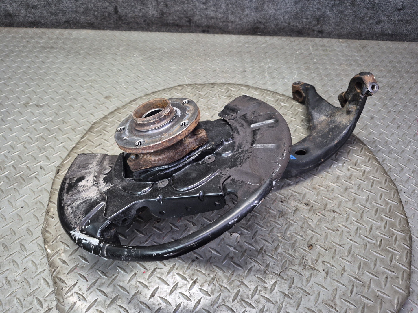 03-10 Bentley Continental GT AWD Front Right Spindle Knuckle Wheel Hub Bearing