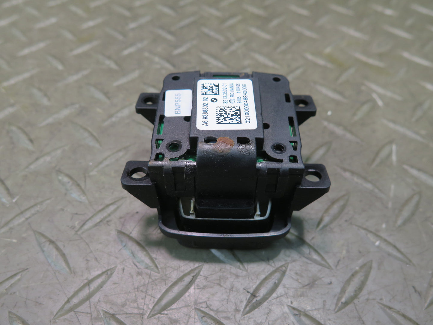 15-20 BMW F33 F83 M4 Convertible TOP Headrest Heater Switch 9388802