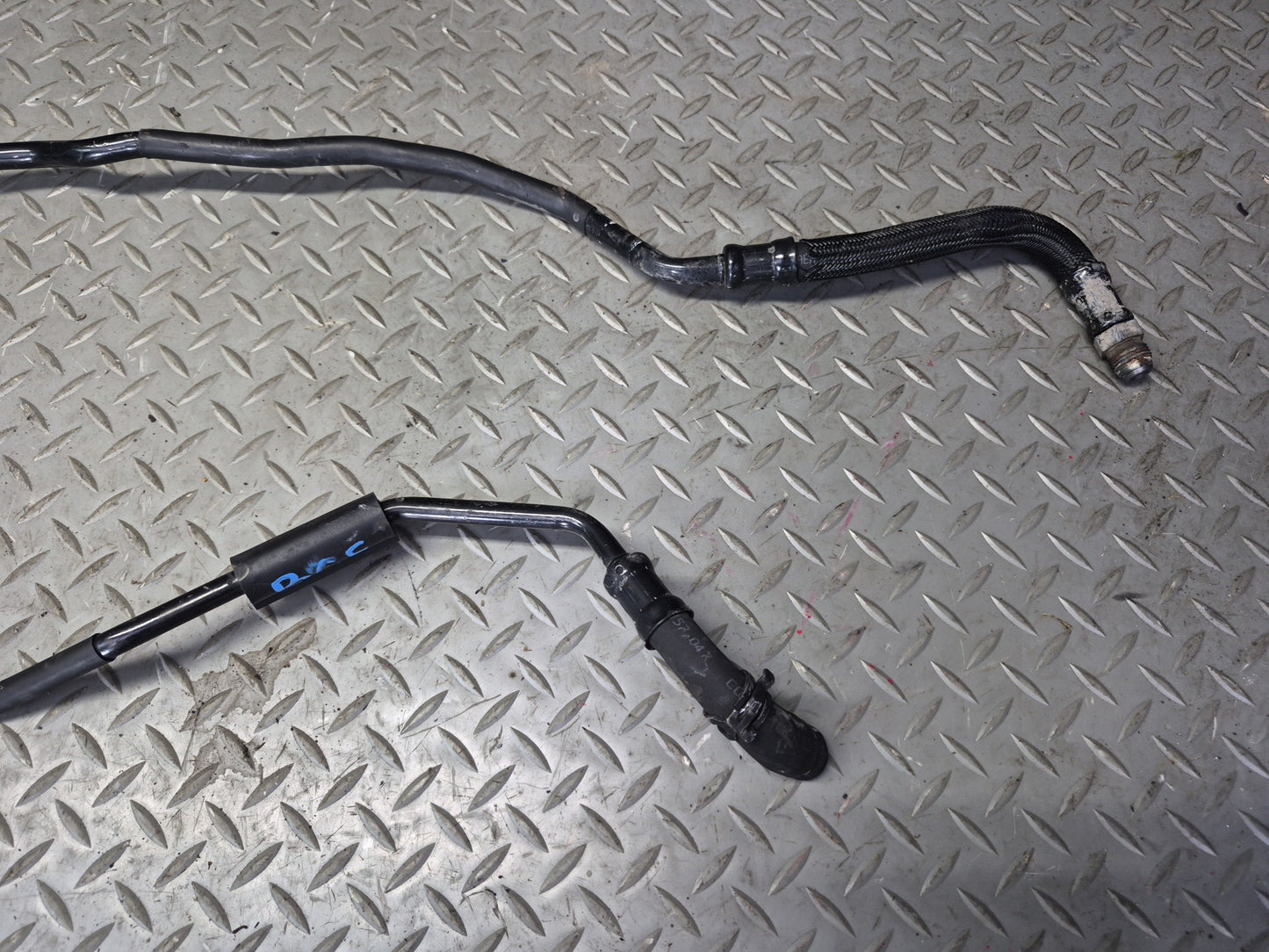 03-10 Bentley Continental GT A/T Transmission Oil Cooler Hose Pipe Line Set