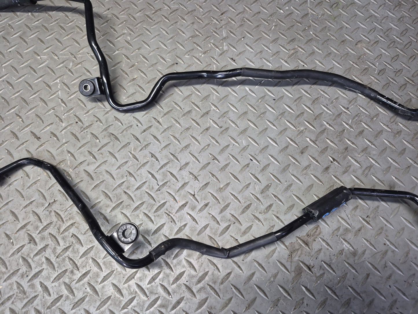 03-10 Bentley Continental GT A/T Transmission Oil Cooler Hose Pipe Line Set