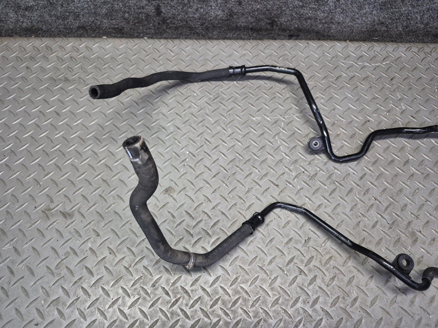 03-10 Bentley Continental GT A/T Transmission Oil Cooler Hose Pipe Line Set