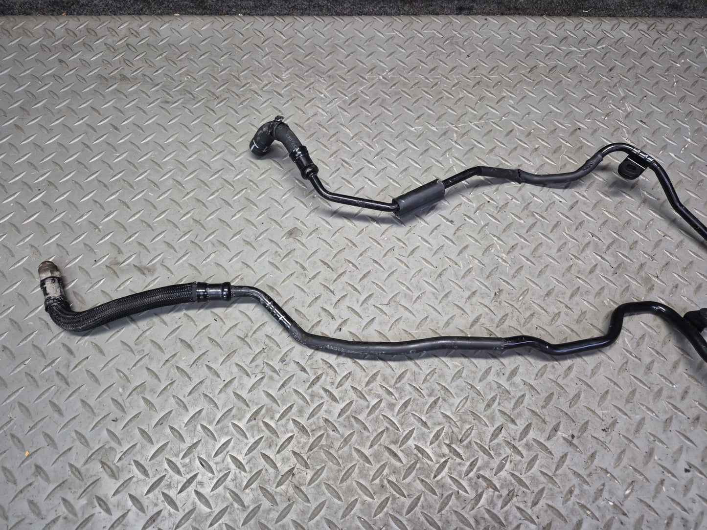 03-10 Bentley Continental GT A/T Transmission Oil Cooler Hose Pipe Line Set