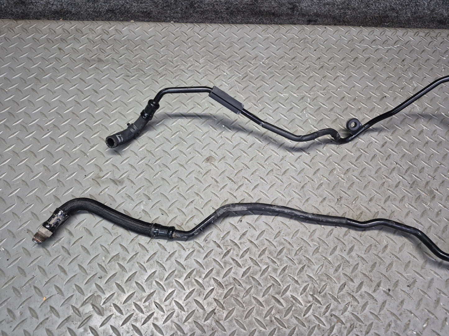 03-10 Bentley Continental GT A/T Transmission Oil Cooler Hose Pipe Line Set