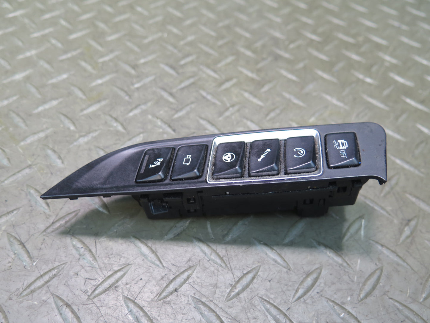 2015-2020 BMW F32 F33 F82 F83 M4  Console Traction PDC Multi Switch 7850482