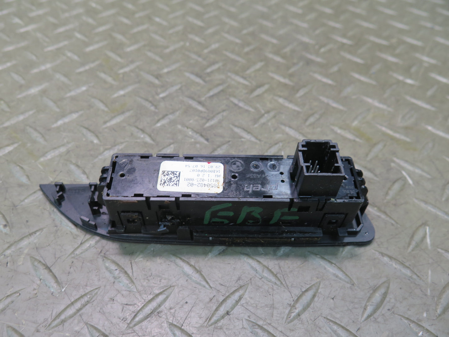2015-2020 BMW F32 F33 F82 F83 M4  Console Traction PDC Multi Switch 7850482