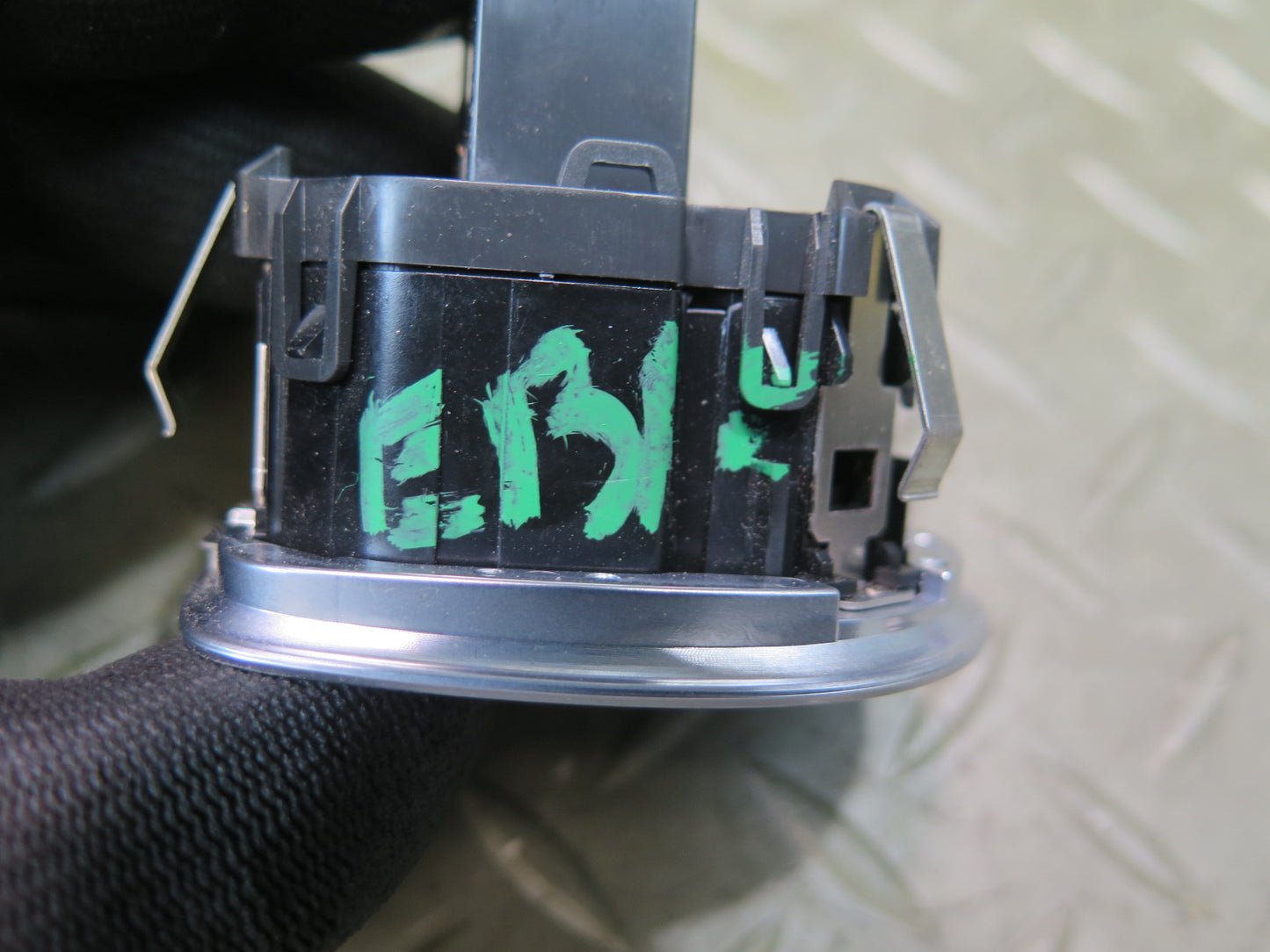 2015-2020 BMW F32 F33 F82 F83 M4 Engine Start Stop Button Switch 9250734