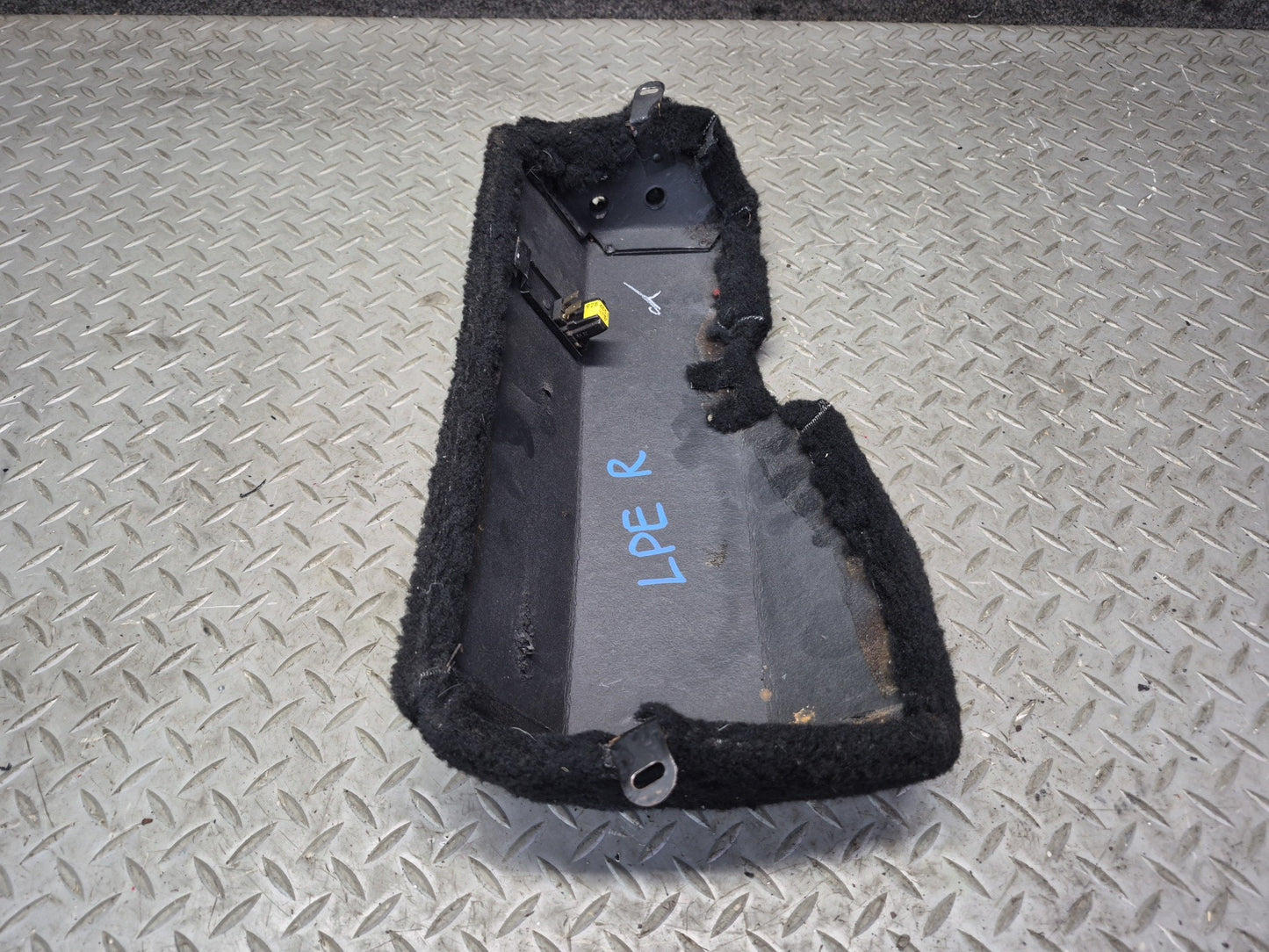 1984-1995 Porsche 928 Left & Right Side Carpet Trim Panel w Hatch Release Switch