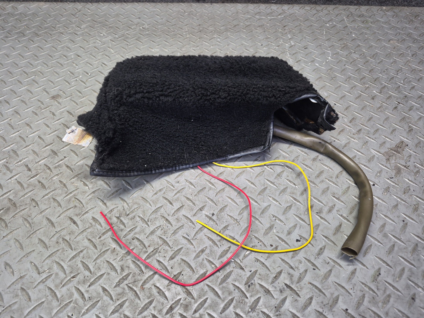 1984-1995 Porsche 928 Left & Right Side Carpet Trim Panel w Hatch Release Switch