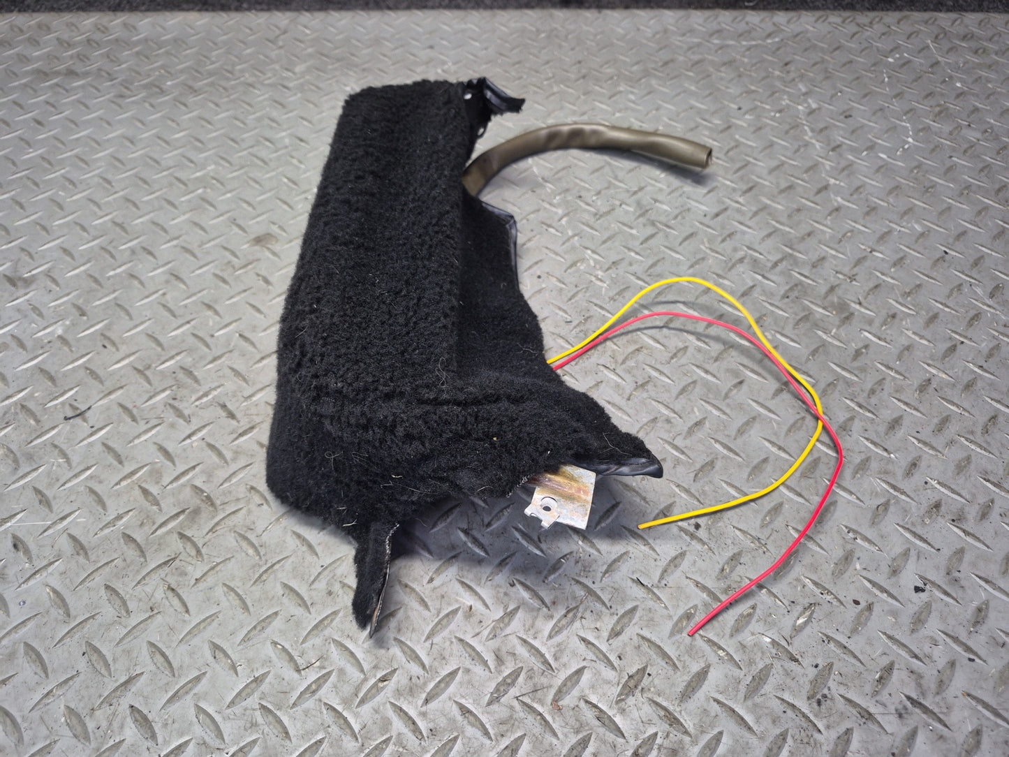 1984-1995 Porsche 928 Left & Right Side Carpet Trim Panel w Hatch Release Switch
