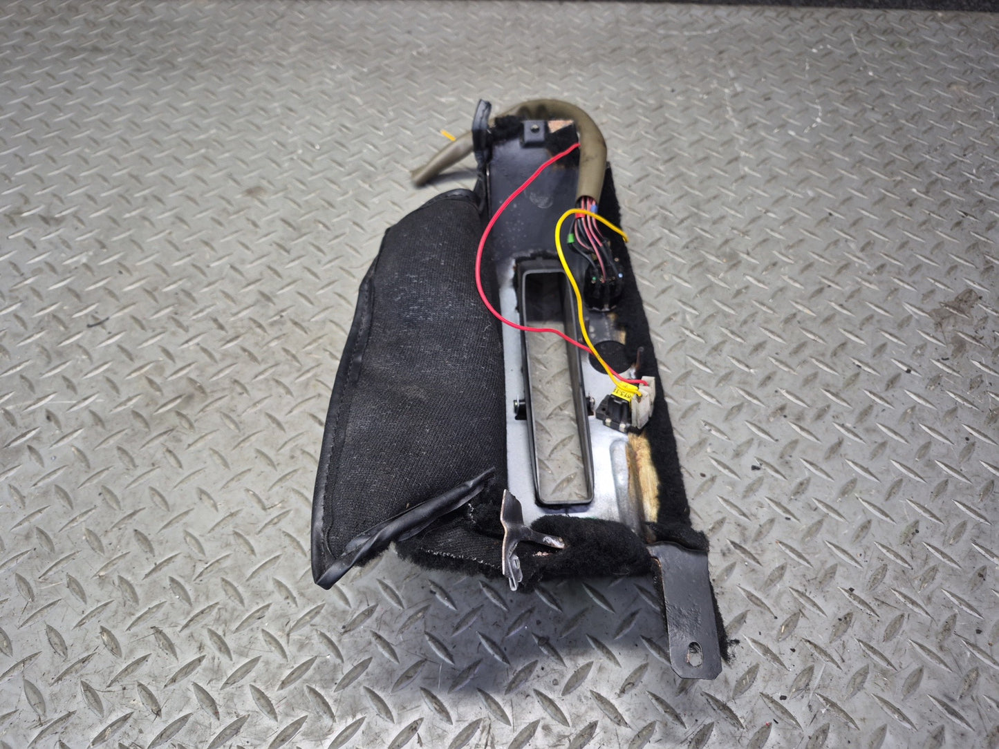 1984-1995 Porsche 928 Left & Right Side Carpet Trim Panel w Hatch Release Switch