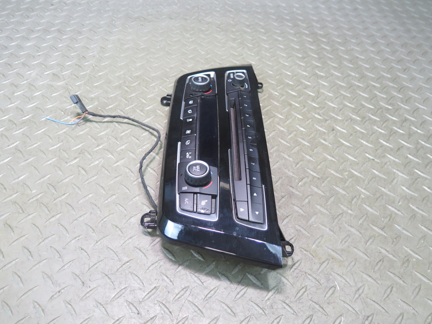 2016-2020 BMW F32 F33 F82 F83 M4 A/C Climate Heater Radio Control Panel Switch