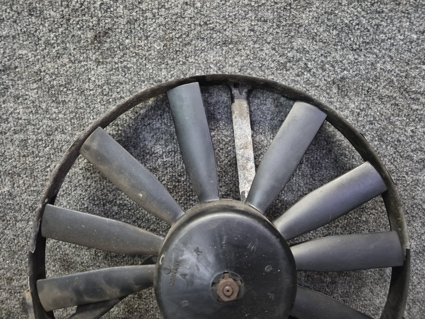 1984-1986 Porsche 928 S A/C Air Condition Condenser Cooling Fan Blade