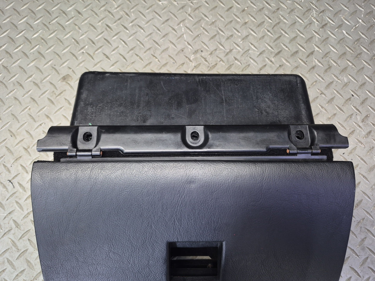 1984-1991 Porsche 928 Dash Glove Box Compartment Storage Door Lid