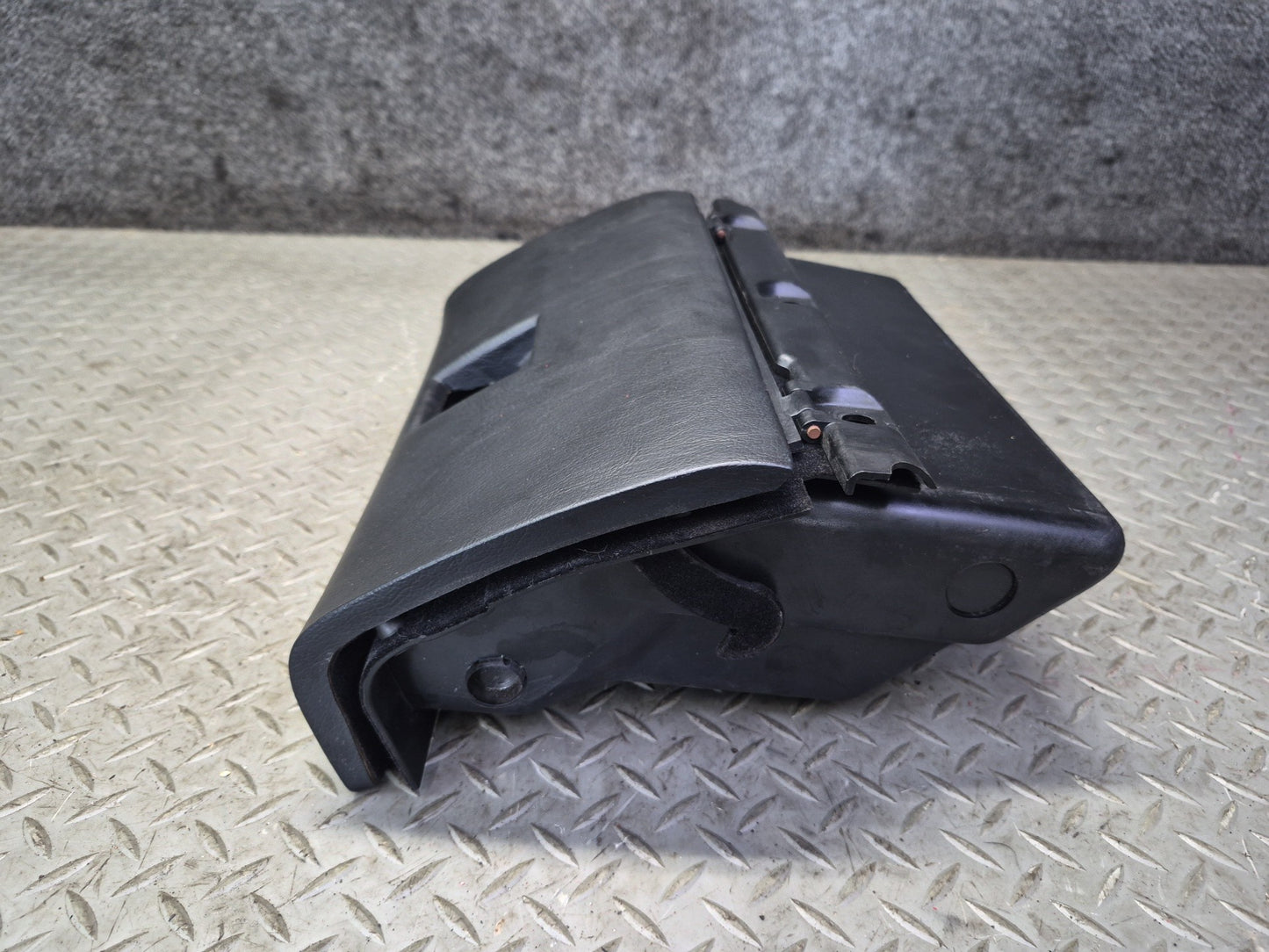 1984-1991 Porsche 928 Dash Glove Box Compartment Storage Door Lid
