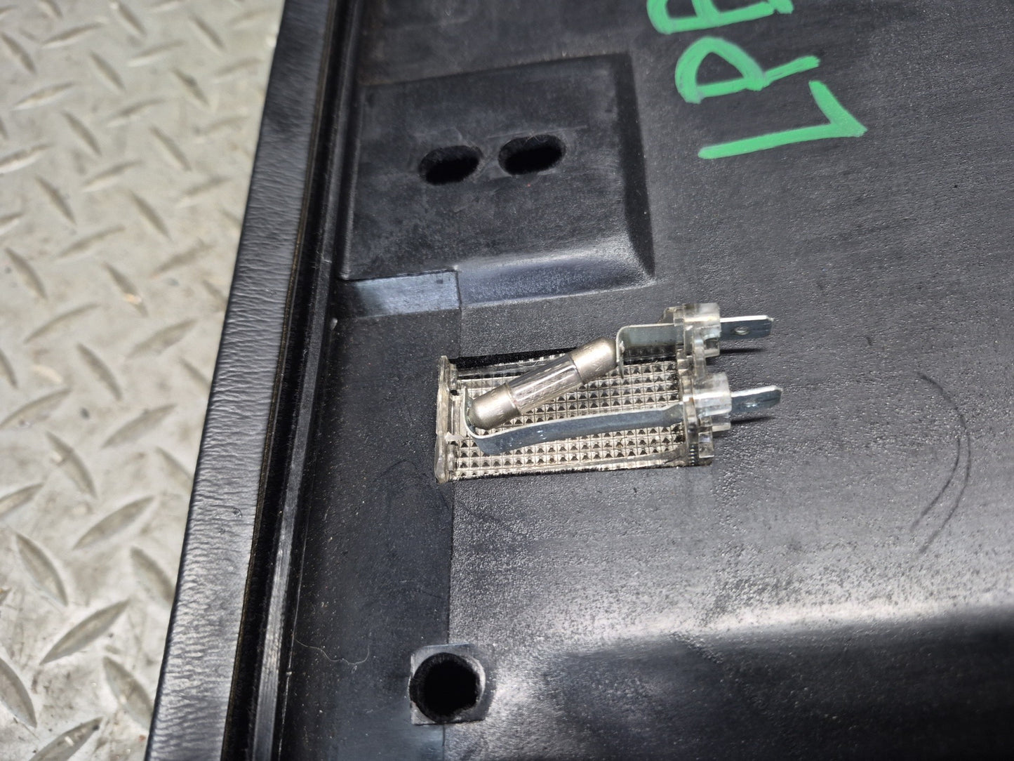 1984-1991 Porsche 928 Dash Glove Box Compartment Storage Door Lid
