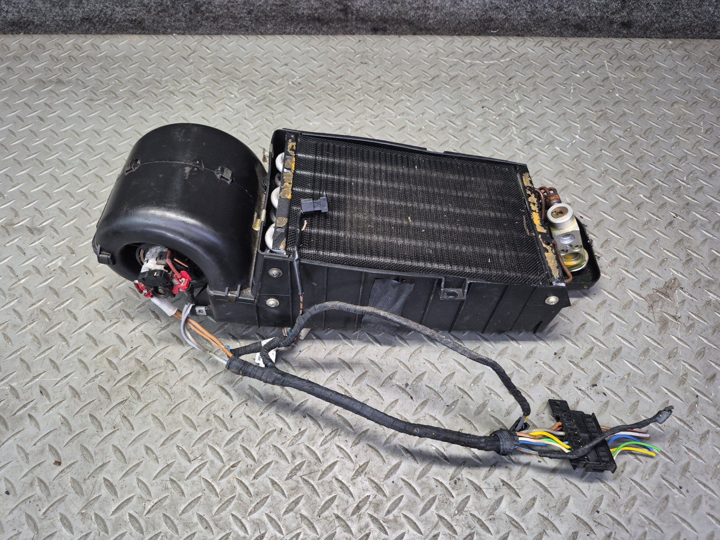1984-1991 Porsche 928 Heater Core A/C Hvac Housing Box Assembly