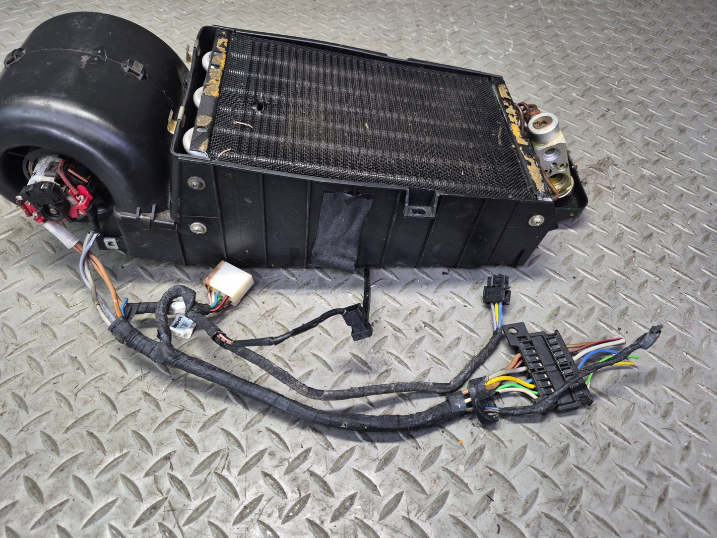 1984-1991 Porsche 928 Heater Core A/C Hvac Housing Box Assembly