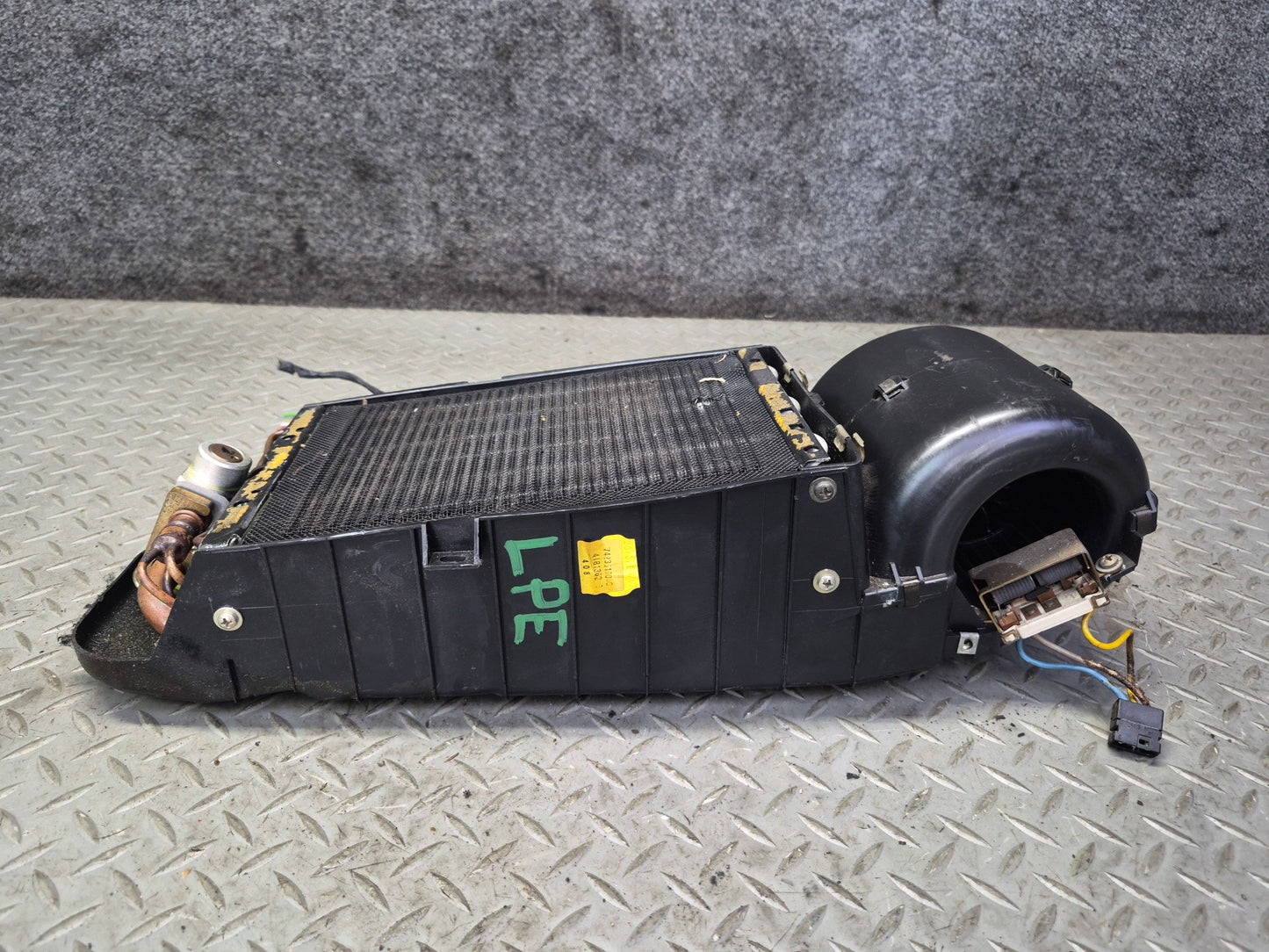 1984-1991 Porsche 928 Heater Core A/C Hvac Housing Box Assembly