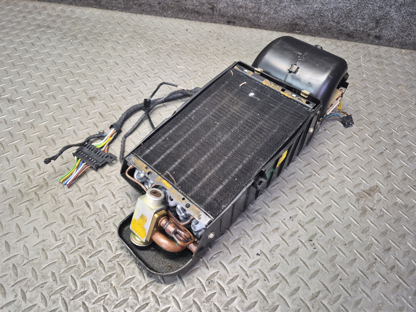 1984-1991 Porsche 928 Heater Core A/C Hvac Housing Box Assembly