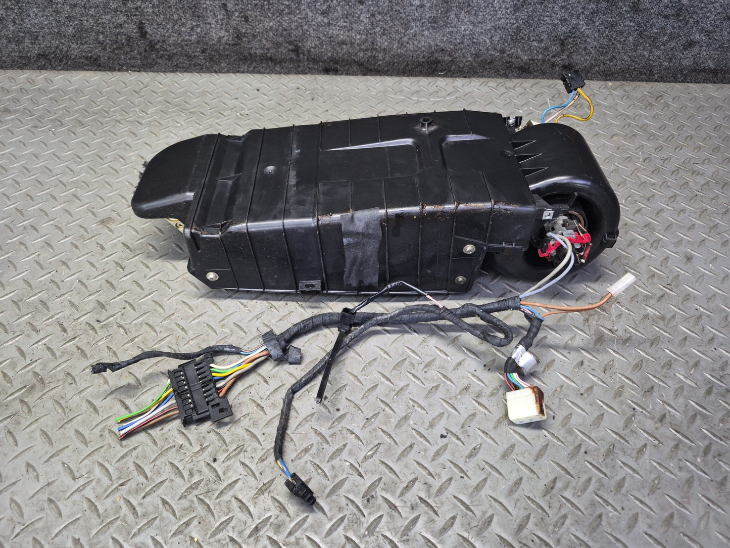 1984-1991 Porsche 928 Heater Core A/C Hvac Housing Box Assembly