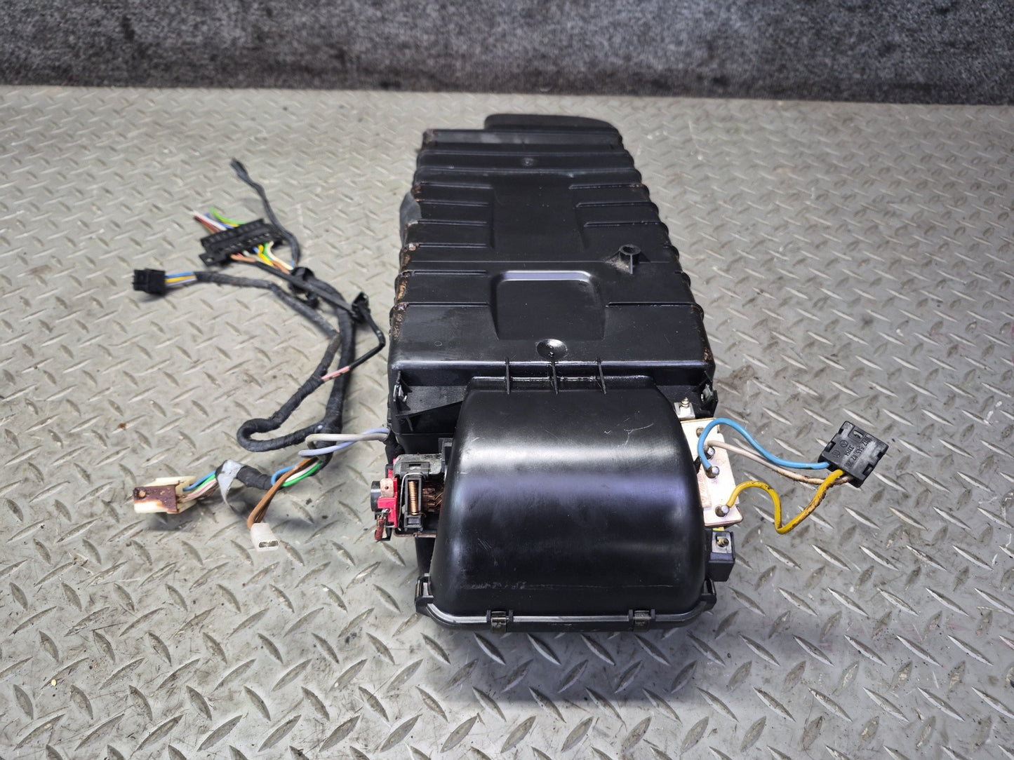 1984-1991 Porsche 928 Heater Core A/C Hvac Housing Box Assembly