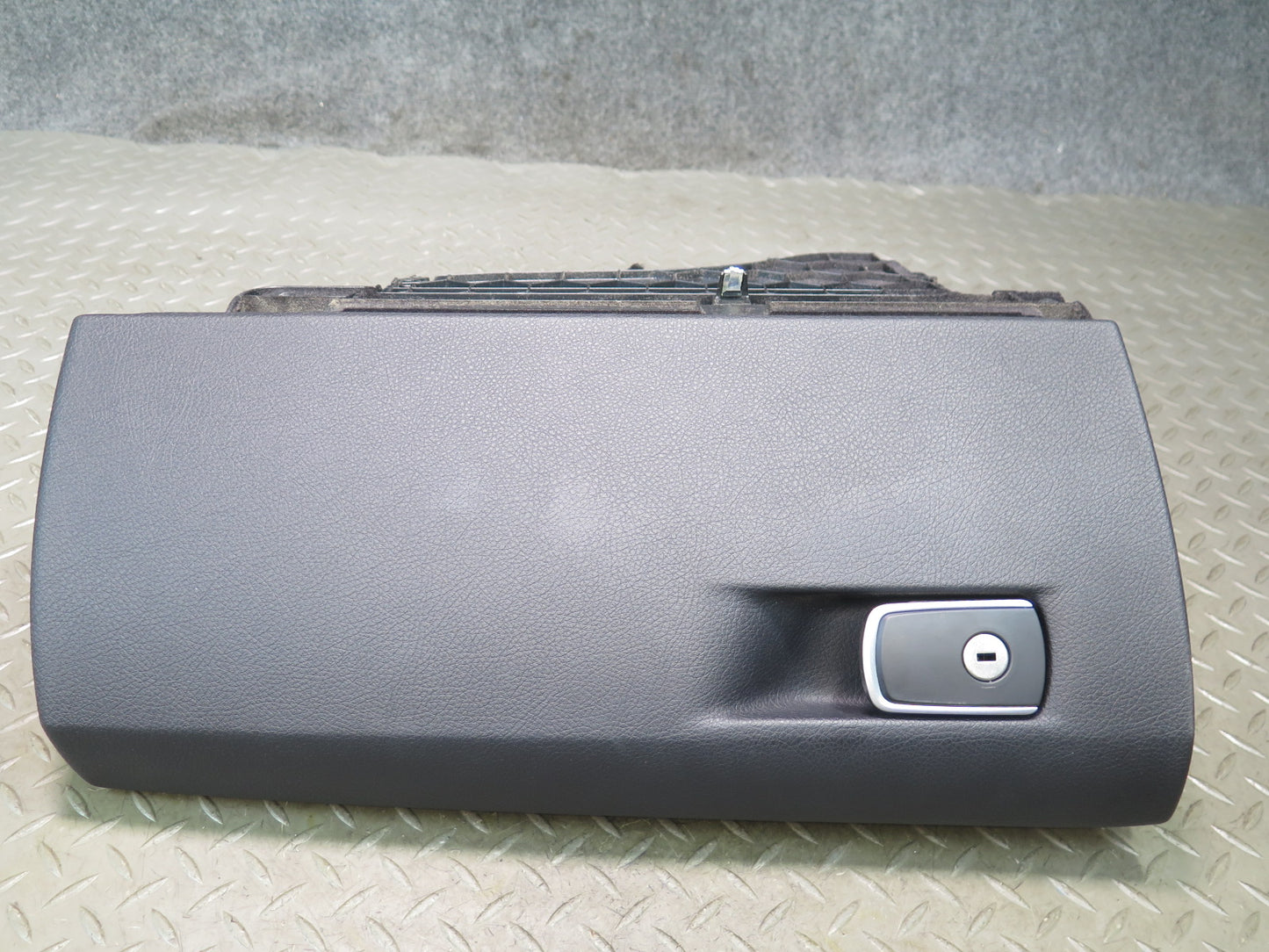 2015-2020 BMW F80 F82 F83 M3 M4 Dash Front Right Glove Box Compartment Storage