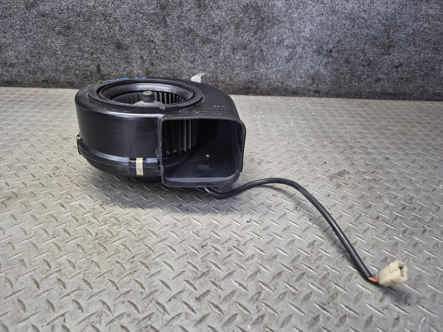 1984-1991 Porsche 928 A/C Heater Blower Motor Fan 92857426704