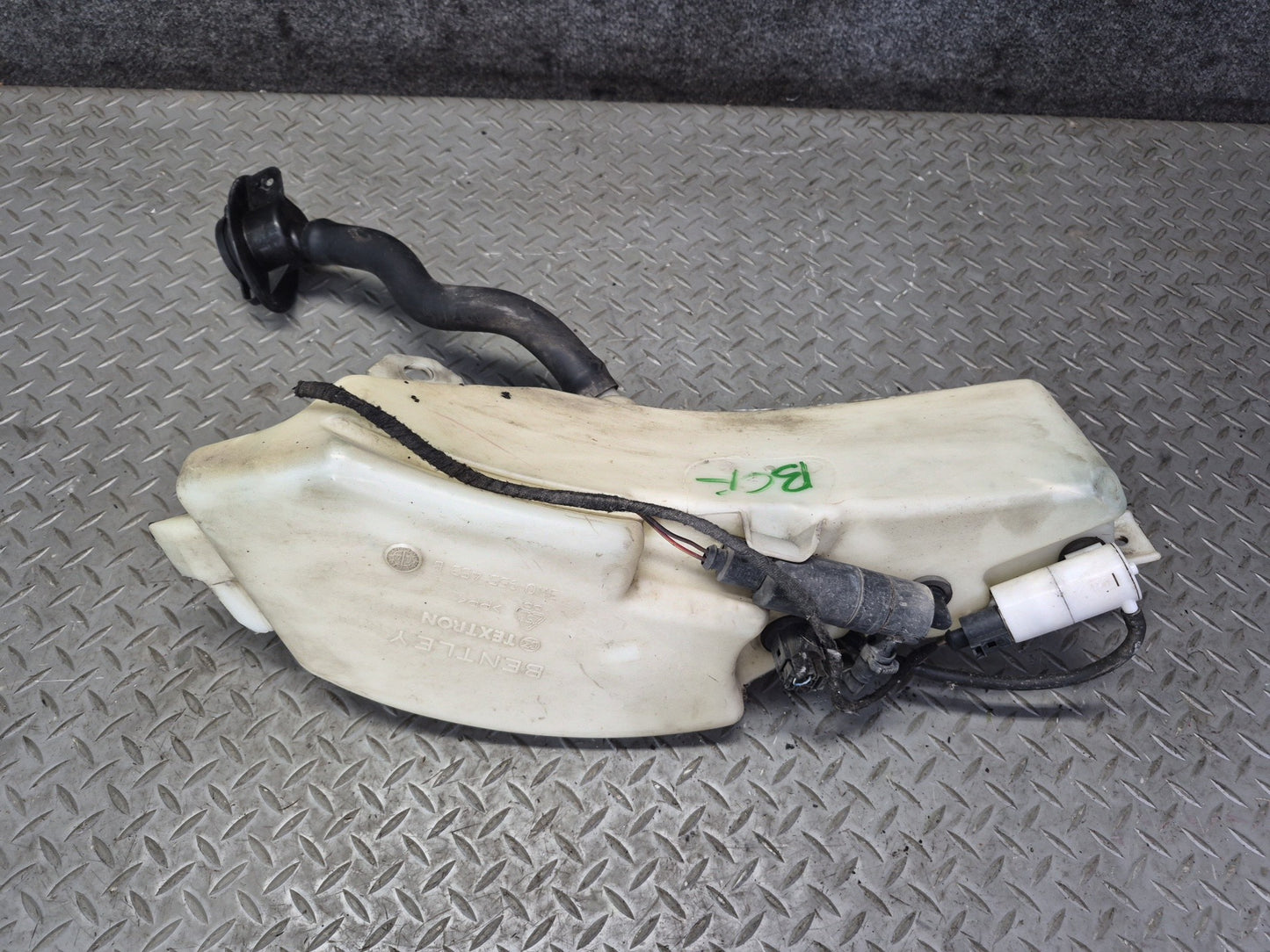 03-10 Bentley Continental GT Windshield Washer Fluid Reservoir Tank w Pump