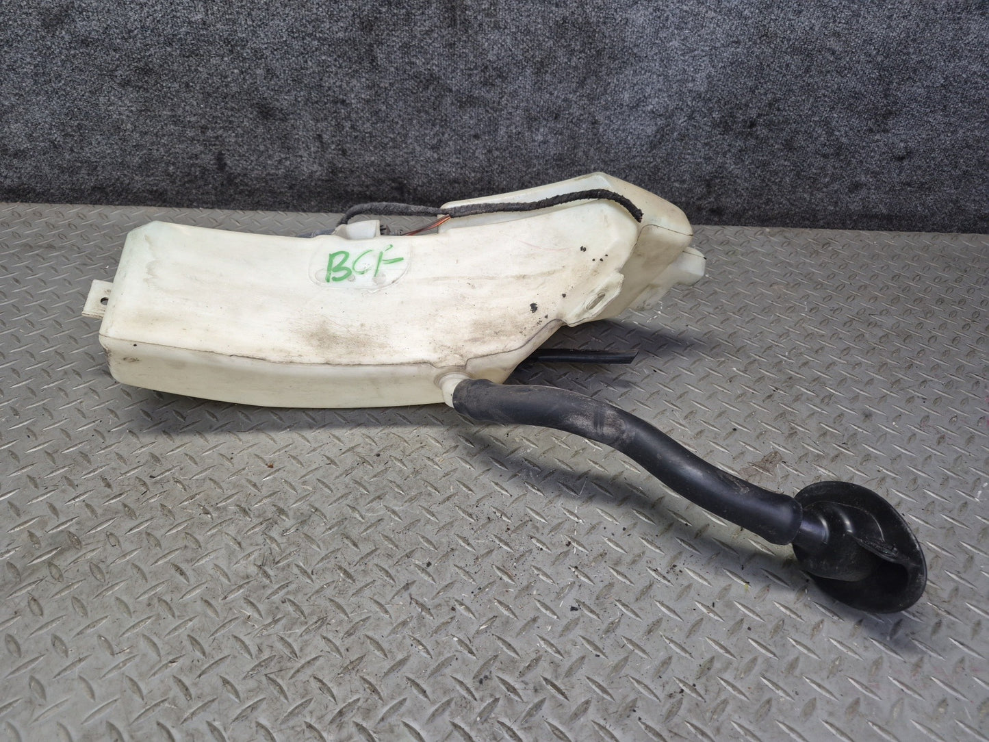 03-10 Bentley Continental GT Windshield Washer Fluid Reservoir Tank w Pump