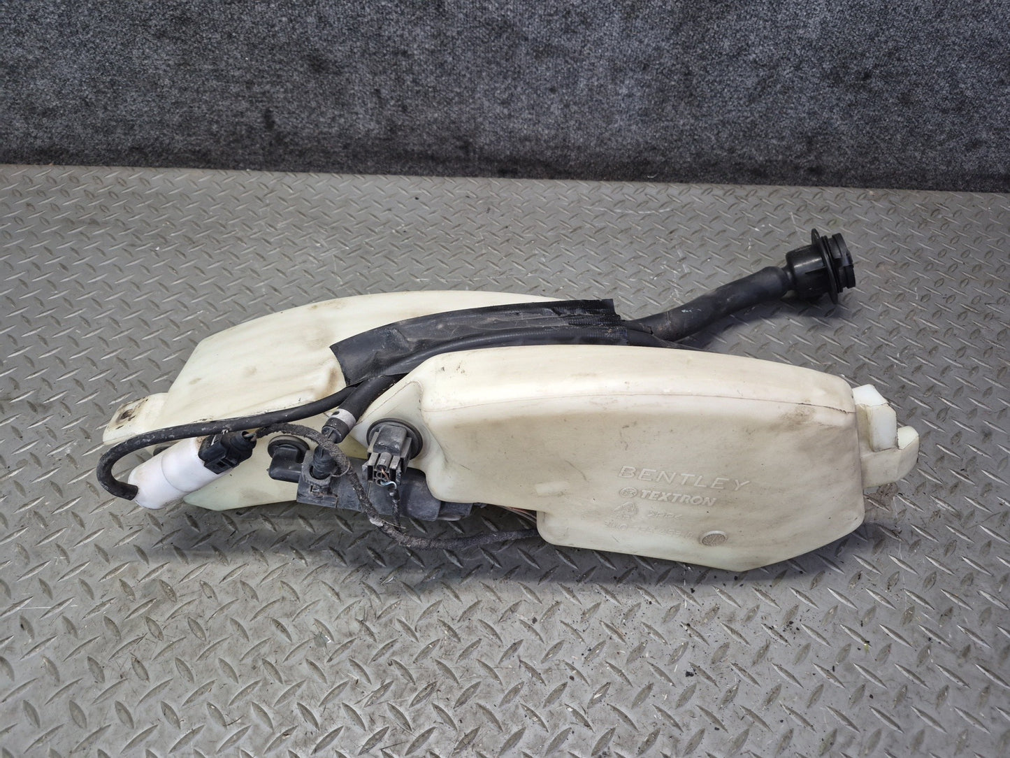 03-10 Bentley Continental GT Windshield Washer Fluid Reservoir Tank w Pump