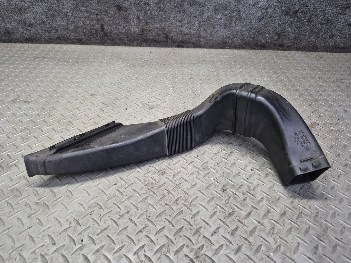 03-10 Bentley Continental GT Left & Right Air Intake Hose Pipe Line Set of 2