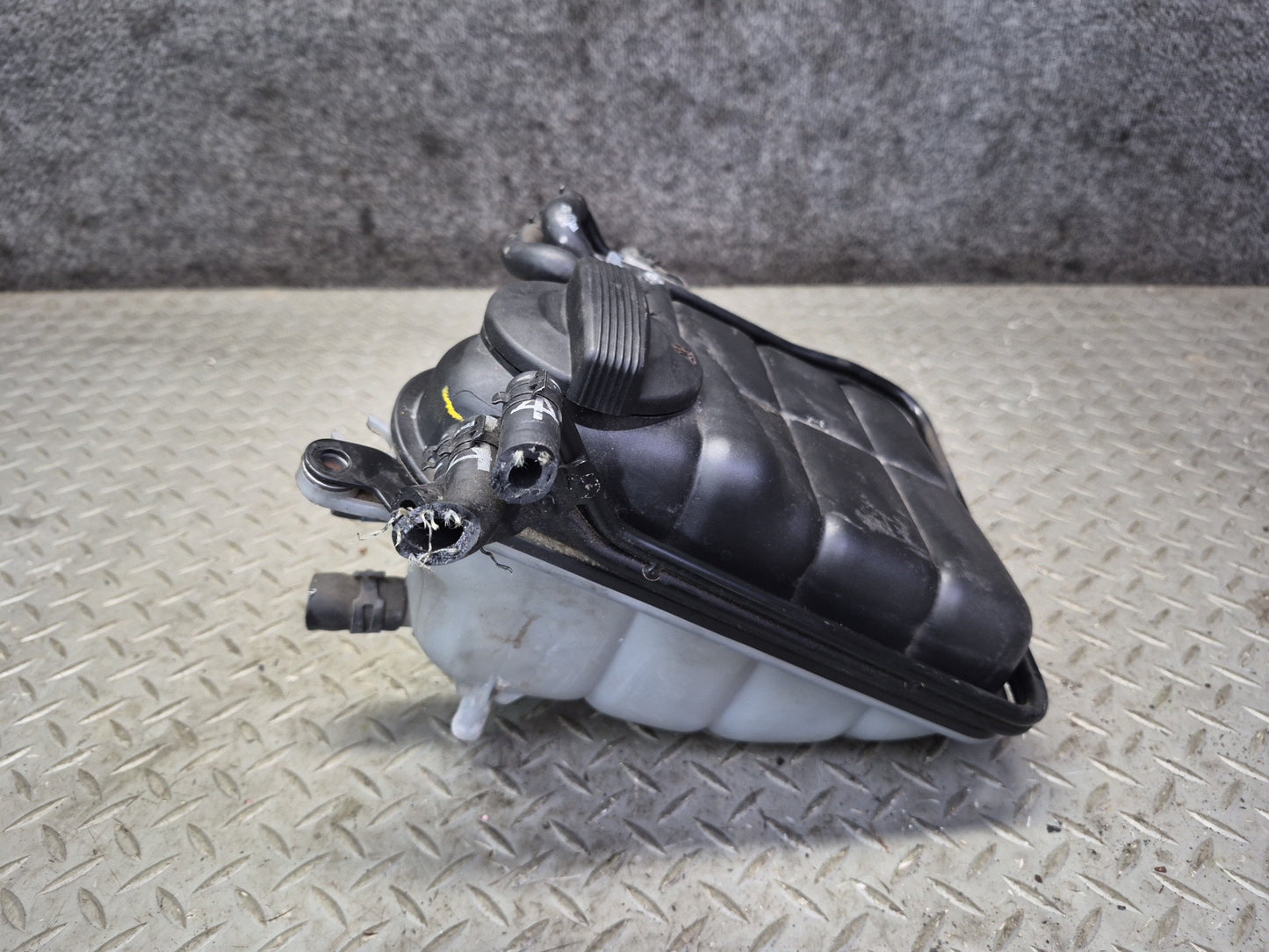 03-10 Bentley Continental GT Engine Coolant Expansion Overflow Tank 3D0121407E