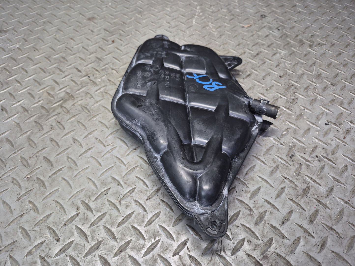 03-10 Bentley Continental GT Engine Coolant Additional Expansion Tank 3W0122407