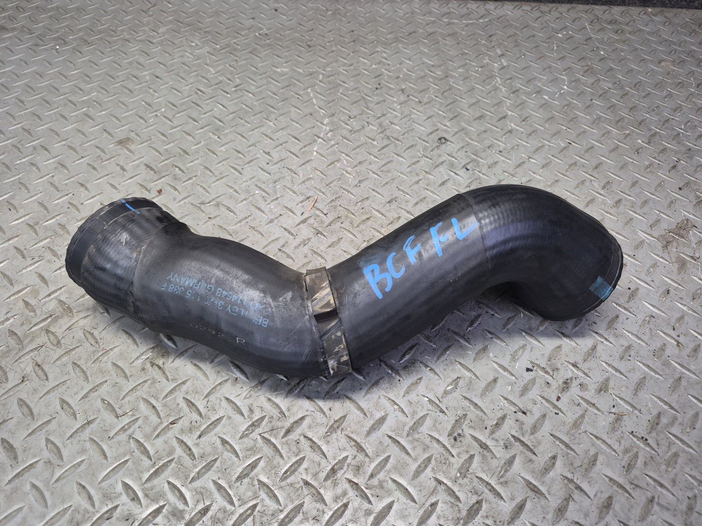 03-10 Bentley Continental GT Left Intercooler Hose Pipe Line 3W0145838F