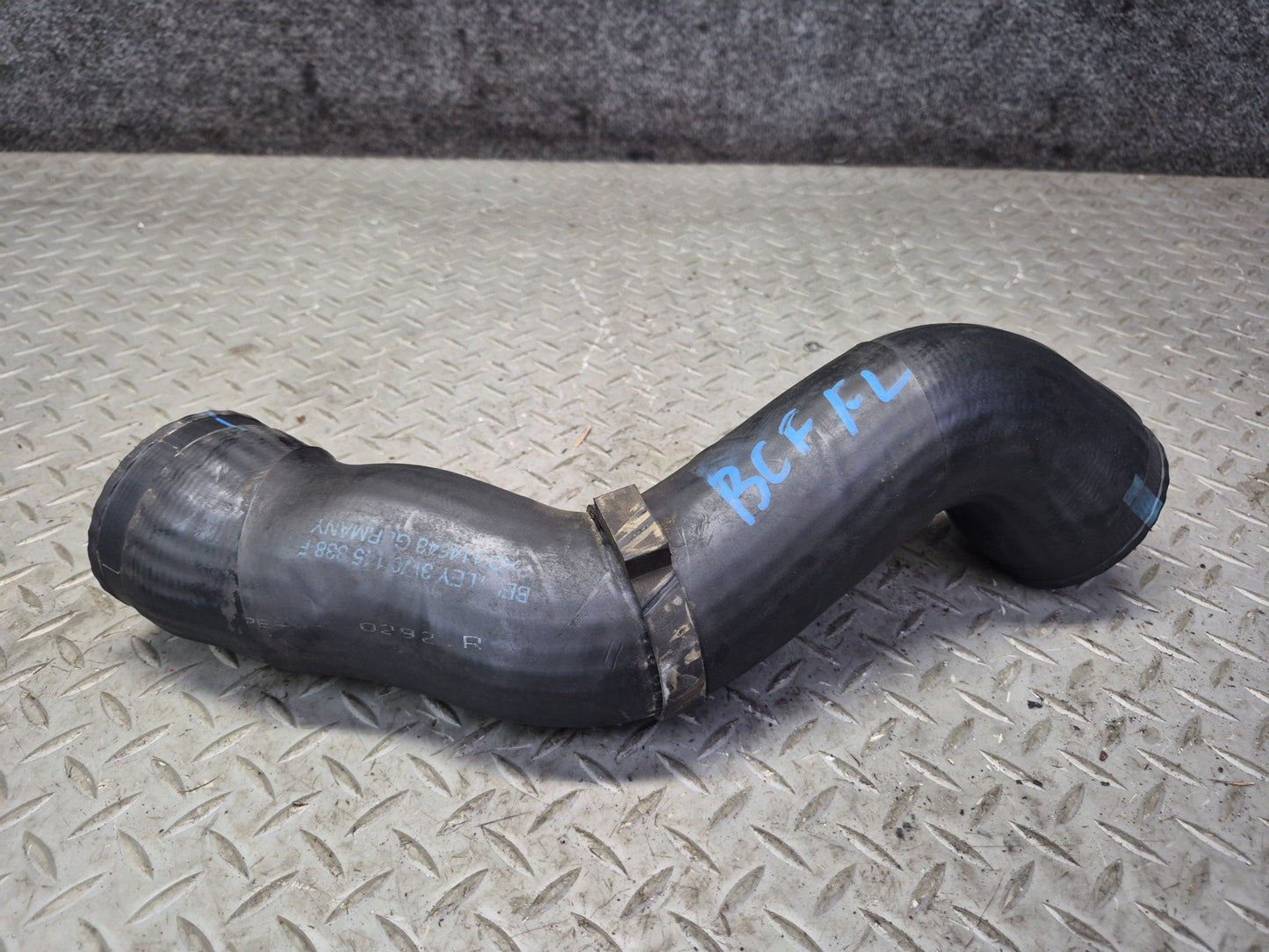 03-10 Bentley Continental GT Left Intercooler Hose Pipe Line 3W0145838F