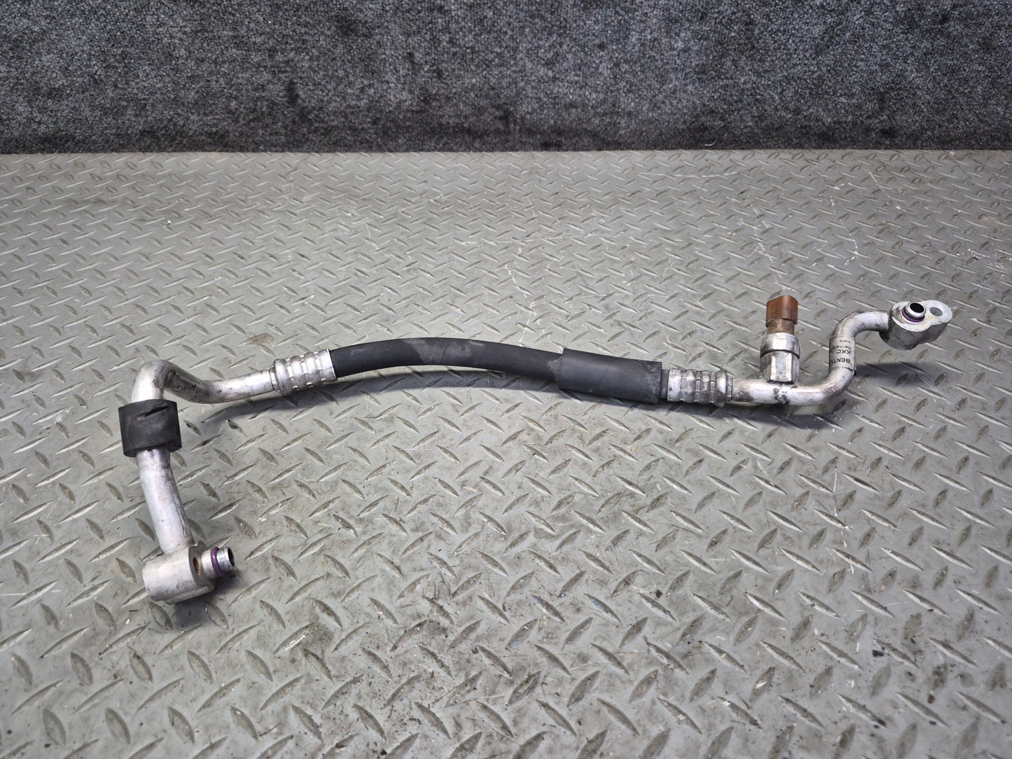 03-10 Bentley Continental GT A/C Air Condition Hose Pipe Line