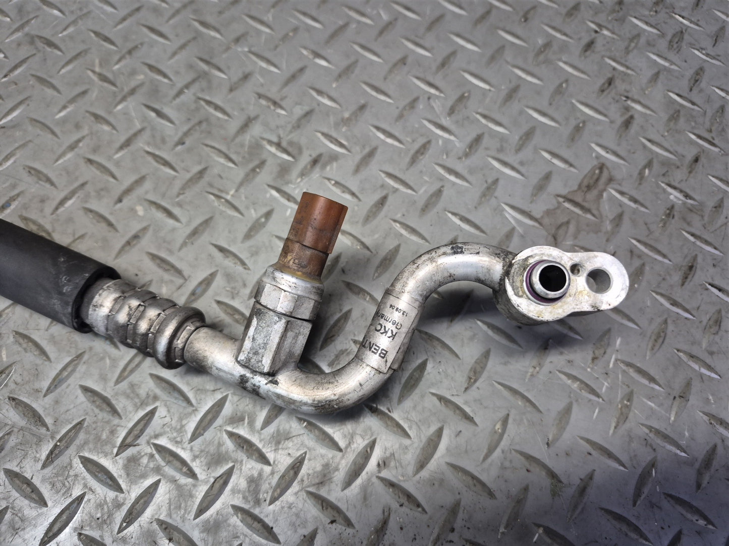 03-10 Bentley Continental GT A/C Air Condition Hose Pipe Line