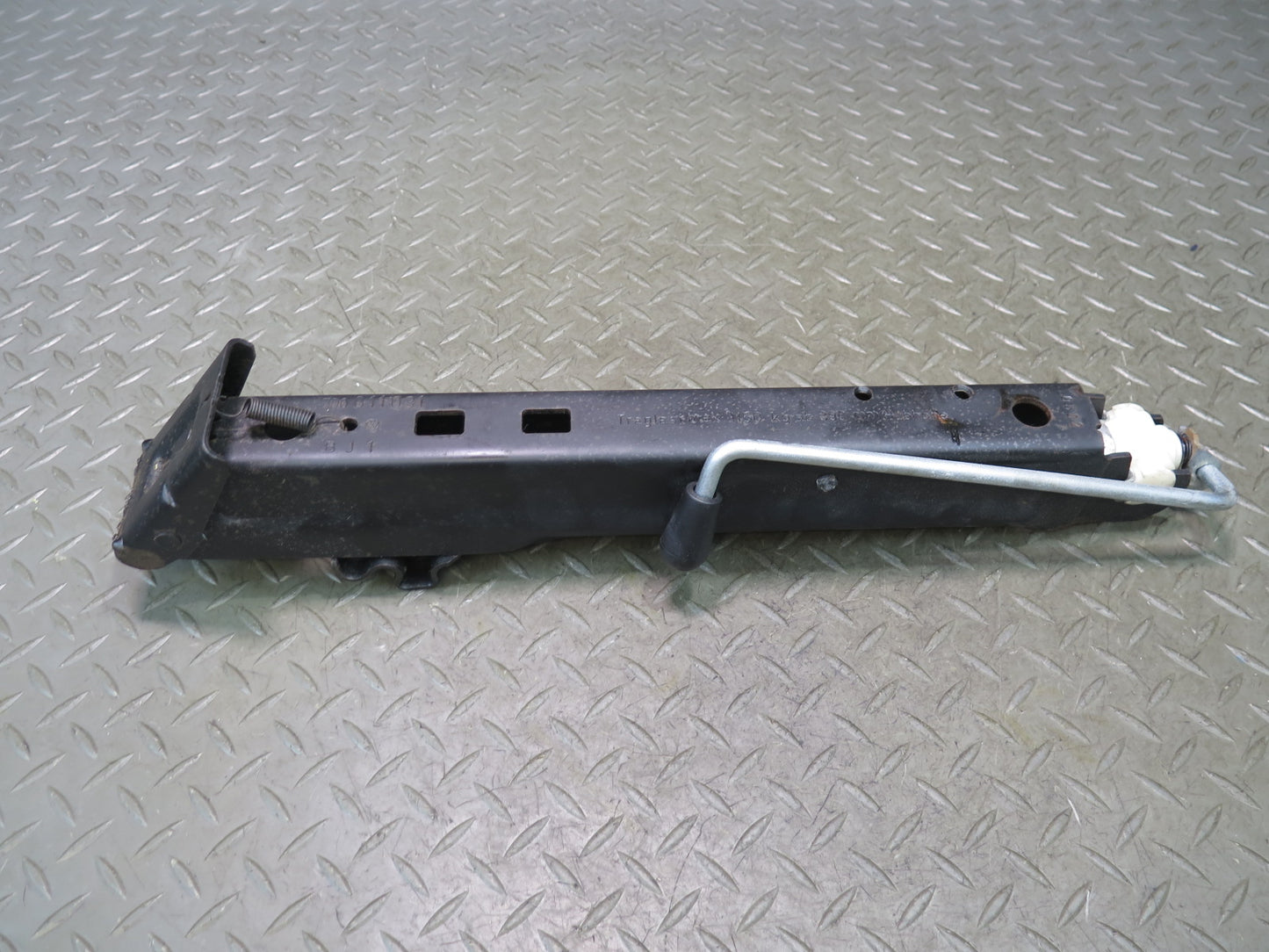 97-03 VW Eurovan T4 Emergency Spare Tire Lift Jack Screw Tool Set OEM