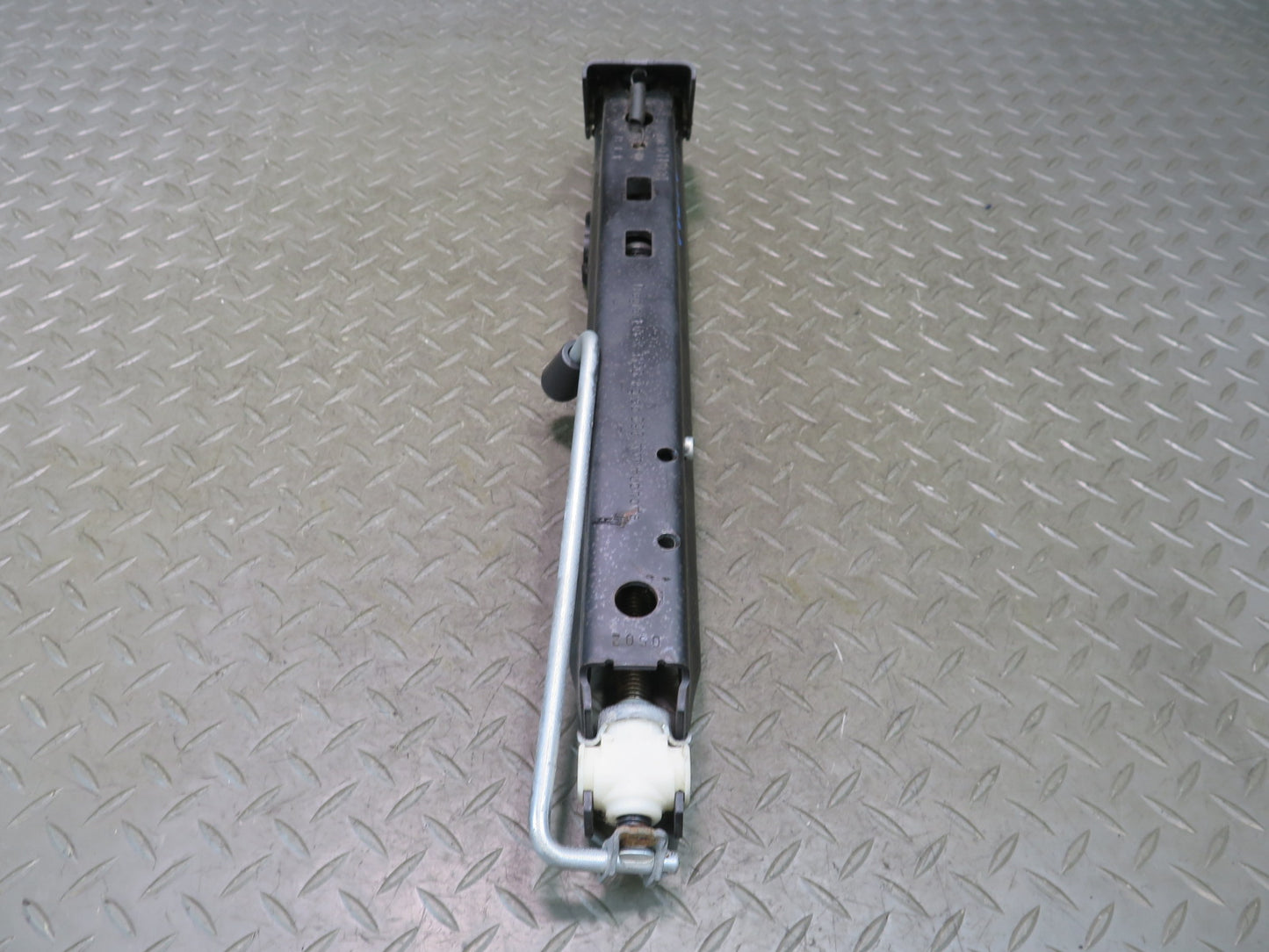 97-03 VW Eurovan T4 Emergency Spare Tire Lift Jack Screw Tool Set OEM
