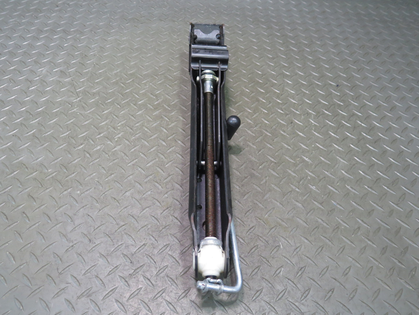 97-03 VW Eurovan T4 Emergency Spare Tire Lift Jack Screw Tool Set OEM