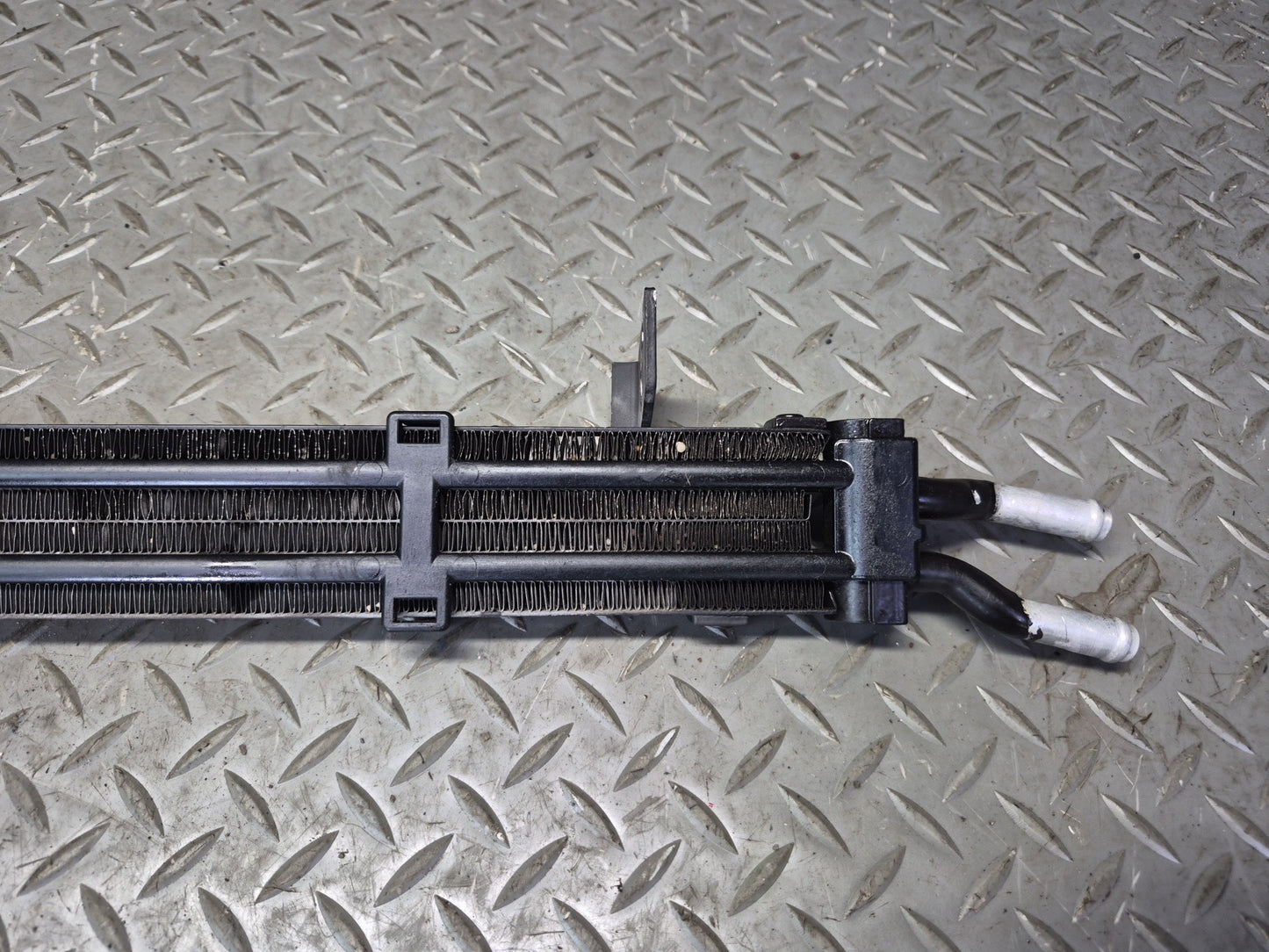 03-10 Bentley Continental GT Power Steering Oil Cooler Radiator 3W0422885A
