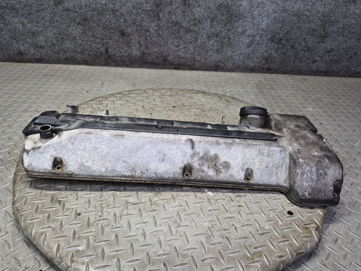 96-98 Mercedes R129 SL500 M119 Engine Motor Right Cylinder Head Valve Cover OEM