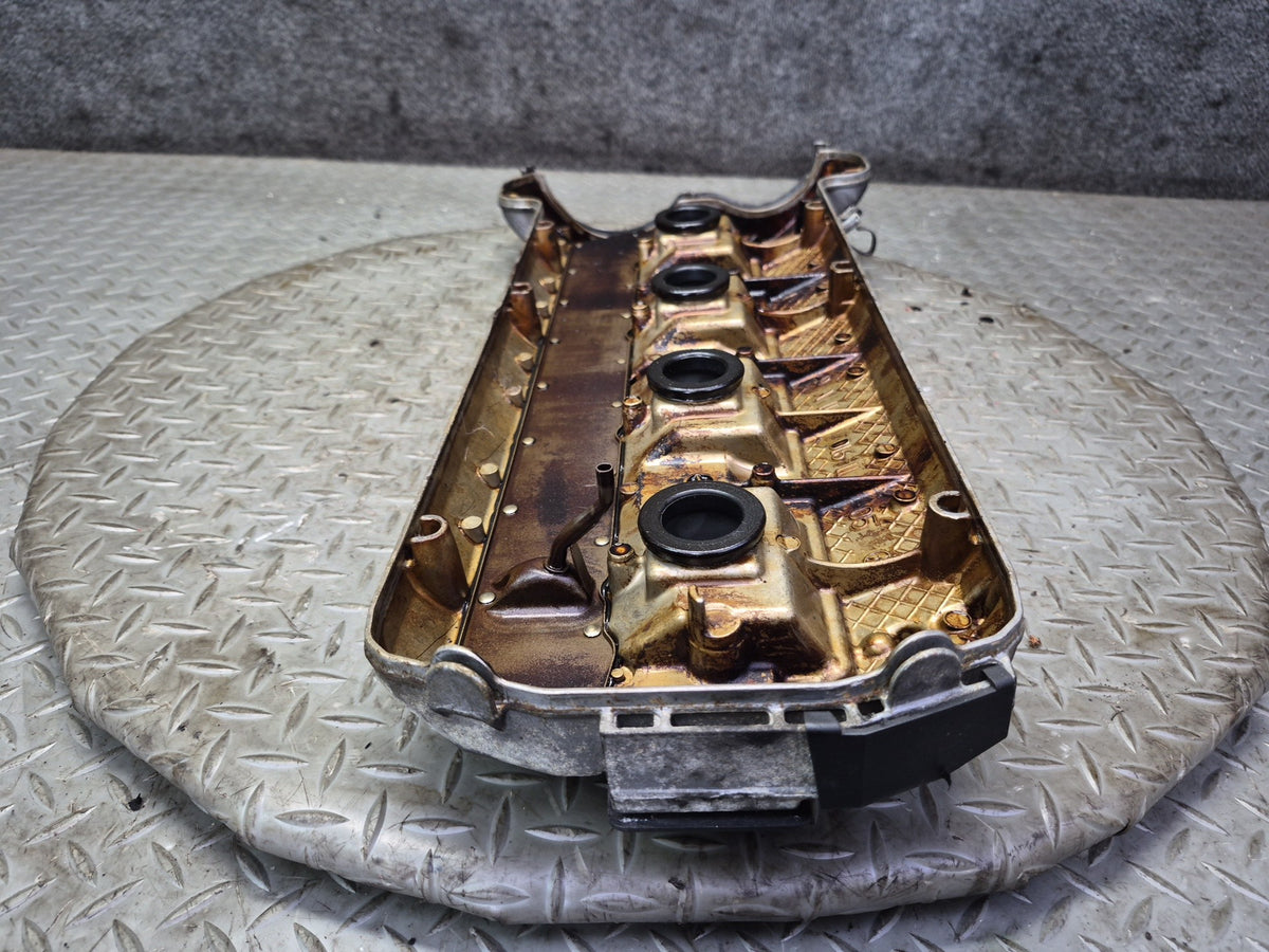 96-98 Mercedes R129 SL500 M119 Engine Motor Right Cylinder Head Valve Cover OEM