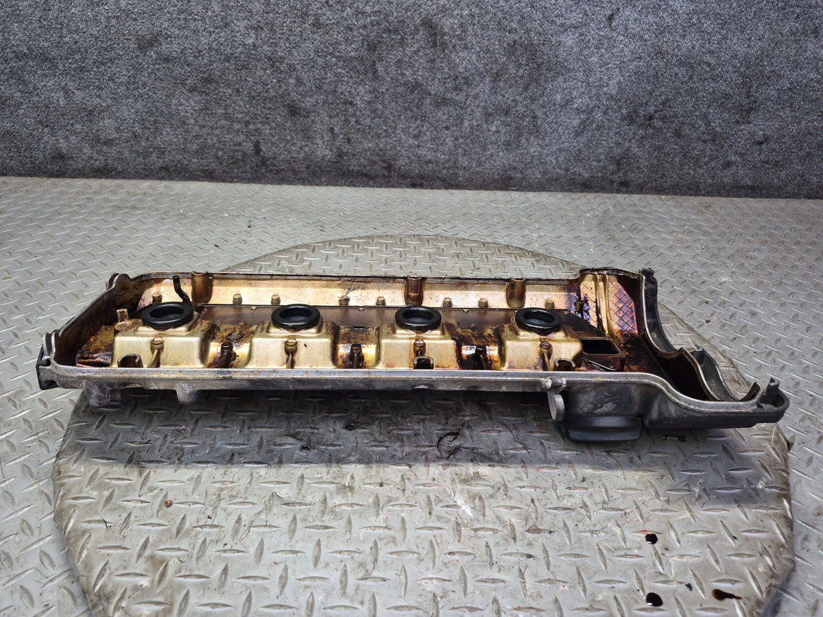 96-98 Mercedes R129 SL500 M119 Engine Motor Right Cylinder Head Valve Cover OEM